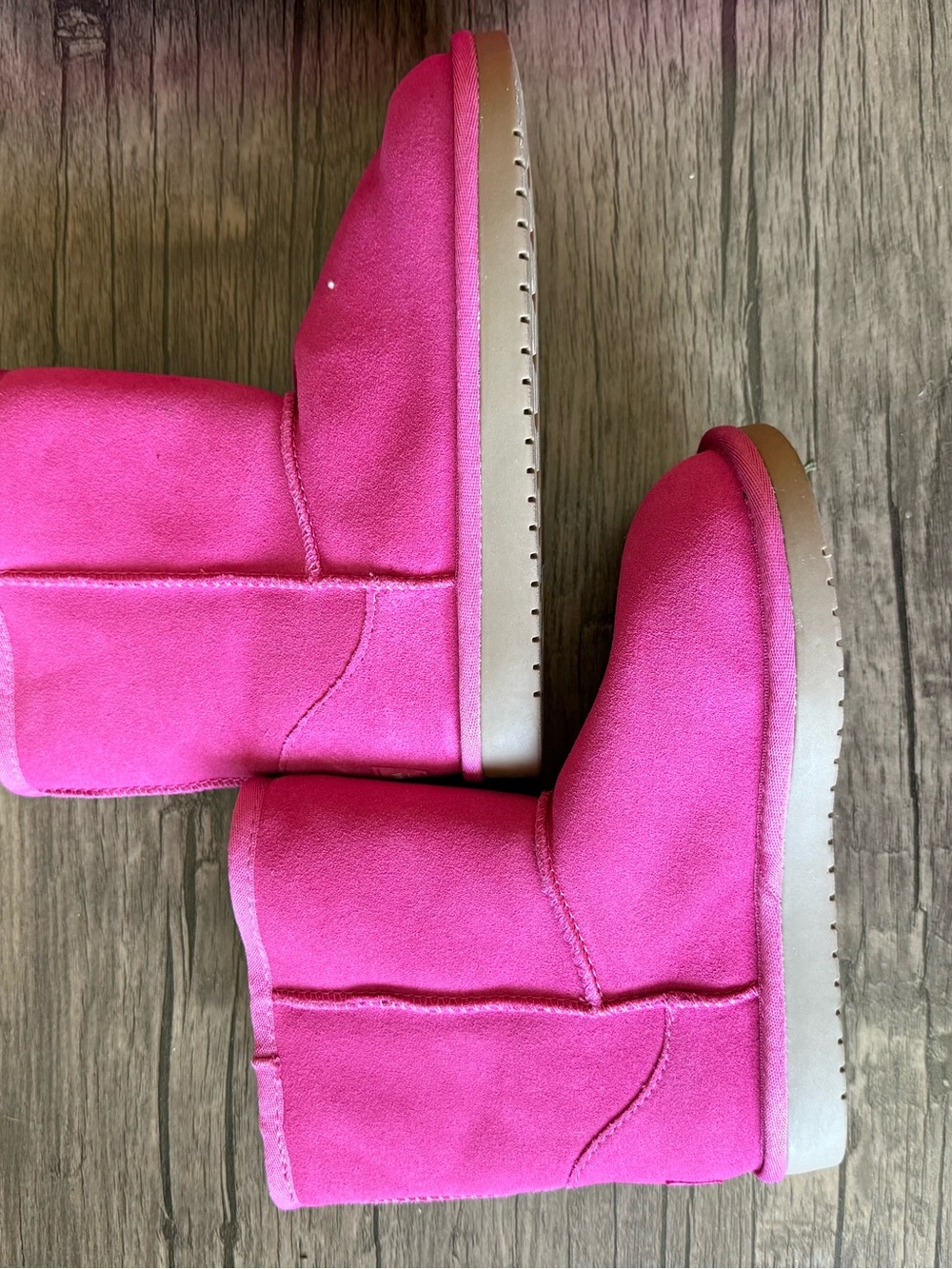 Koolaburra Bright Pink Kids Cozy Boot